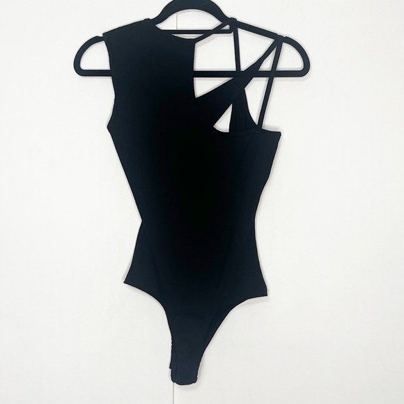 Lulus Black Bodysuit Asymmetrical‎ NWT - Picture 3 of 6